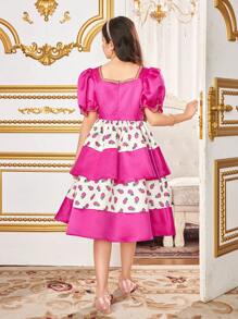 SHEIN Leap Crew Tween 女童宽松休闲简约圆领印花撞色拼接荷叶边下摆连衣裙