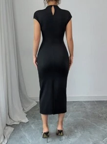 Chiquease 女式小立领花卉装饰修身紧身长裙，后开衩