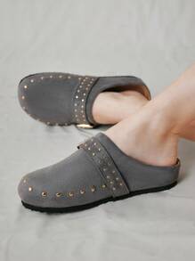Solecia Women's Casual Flat Shoes With Adjustable Buckle Rivet Design - Grey - View 2