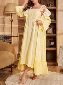 复古宫廷风刺绣女士吊带睡裙睡袍套装，适合假日、秋冬季节穿着