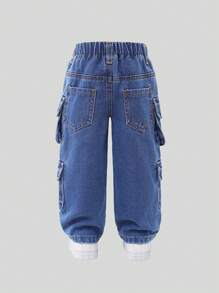 Denimly 中性婴儿都市街头休闲日常时尚全年必备多口袋宽腿牛仔裤，全松紧腰带和前纽扣闭合。前口袋和侧翻盖贴袋。 - 中等水洗藍 - 查看 3