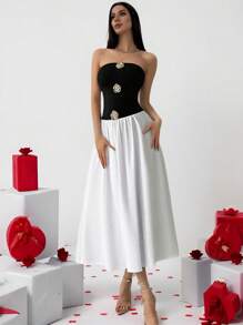 Firerie Valentine's Day Women's Color Block Patchwork 3D Floral Decor Simple Casual Dress - Black and White - View 1