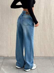 EURMUSE HIGH WAIST STRAIGHT JEAN WITH LEOPARD PRINT - Medium Wash - View 2
