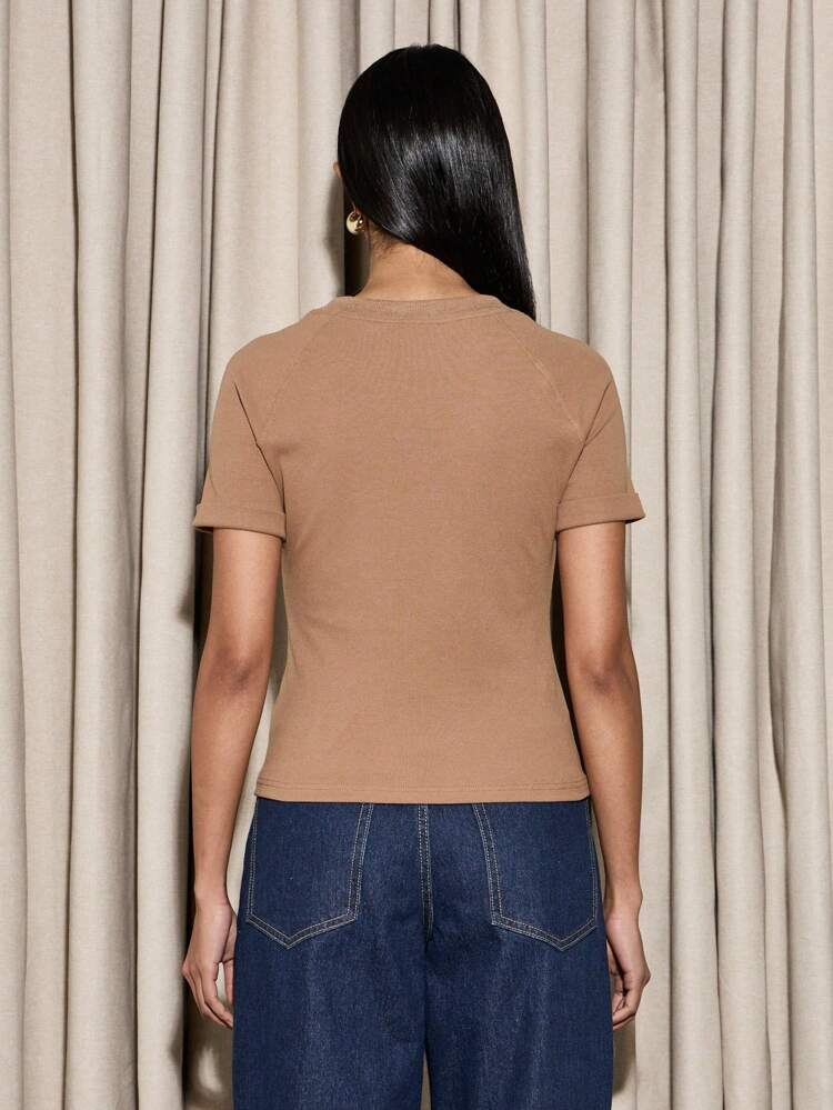 Essential Basic Ribbed Fitted Short Sleeve Crewneck T-Shirt