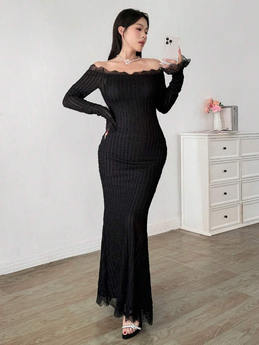 Modelyn Đầm suông trễ vai phối ren màu tương phản đơn sắc ôm vừa vặn tay dài cho nữ - màu đen - Xem 1