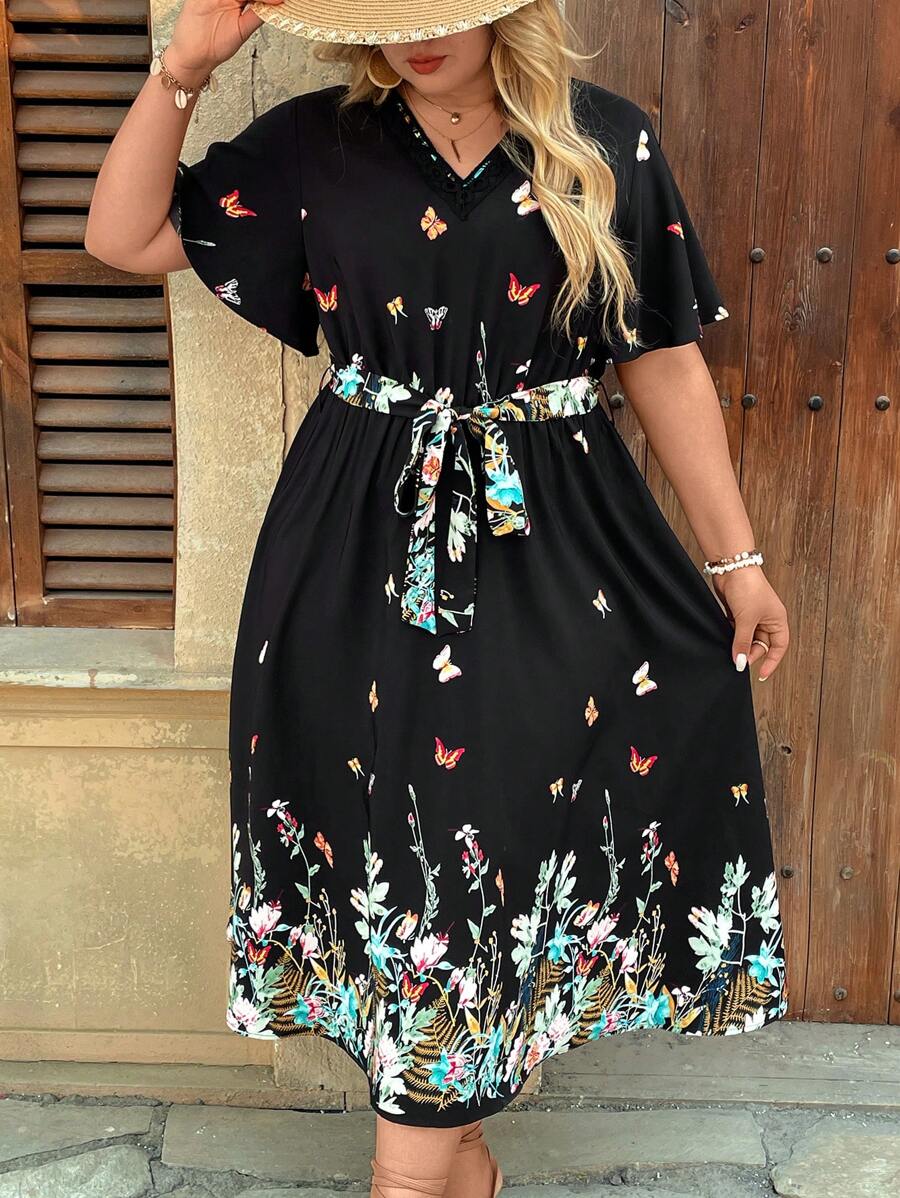 SHEIN VCAY Große Größen V-Ausschnitt Kurzarm Schleife Vorne Minimalistische Lässig Kleid