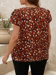 SHEIN Clasi Camisa de tallas grandes con estampado floral, cuello con volantes y mangas de pétalos - Marrón - View 2