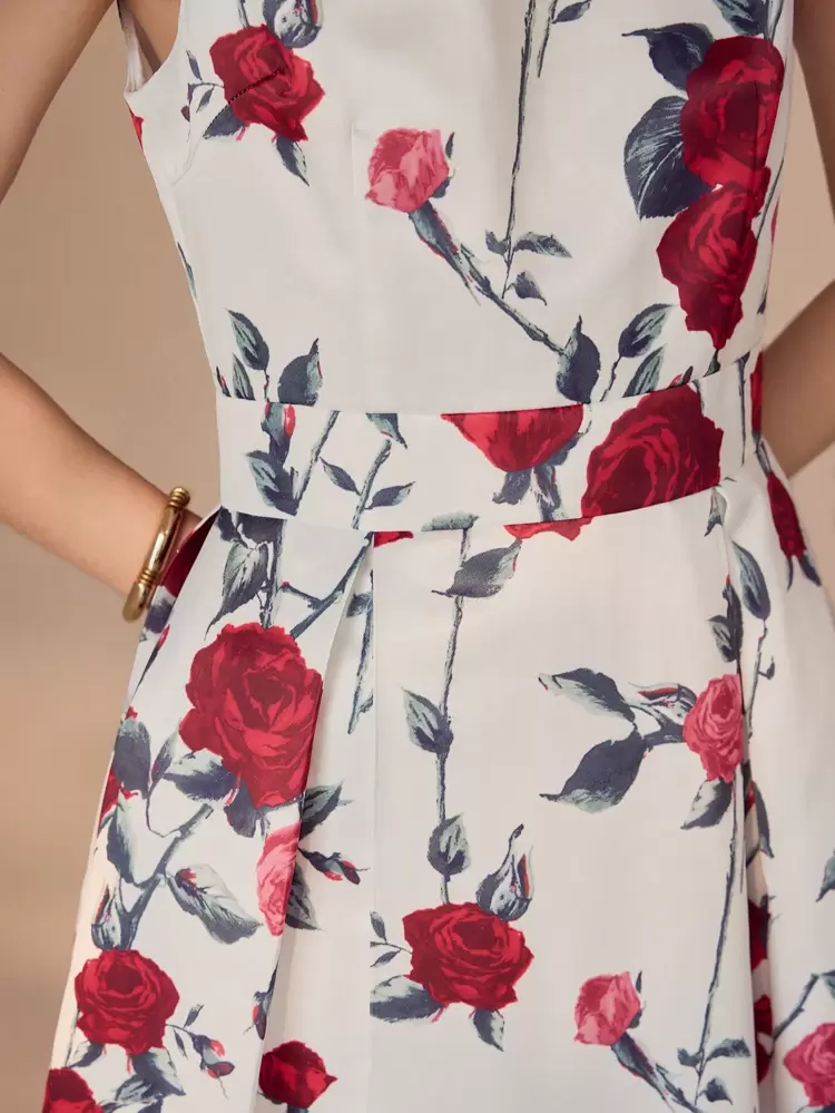 FLORAL PRINT FLARED SLEEVELESS DRESS