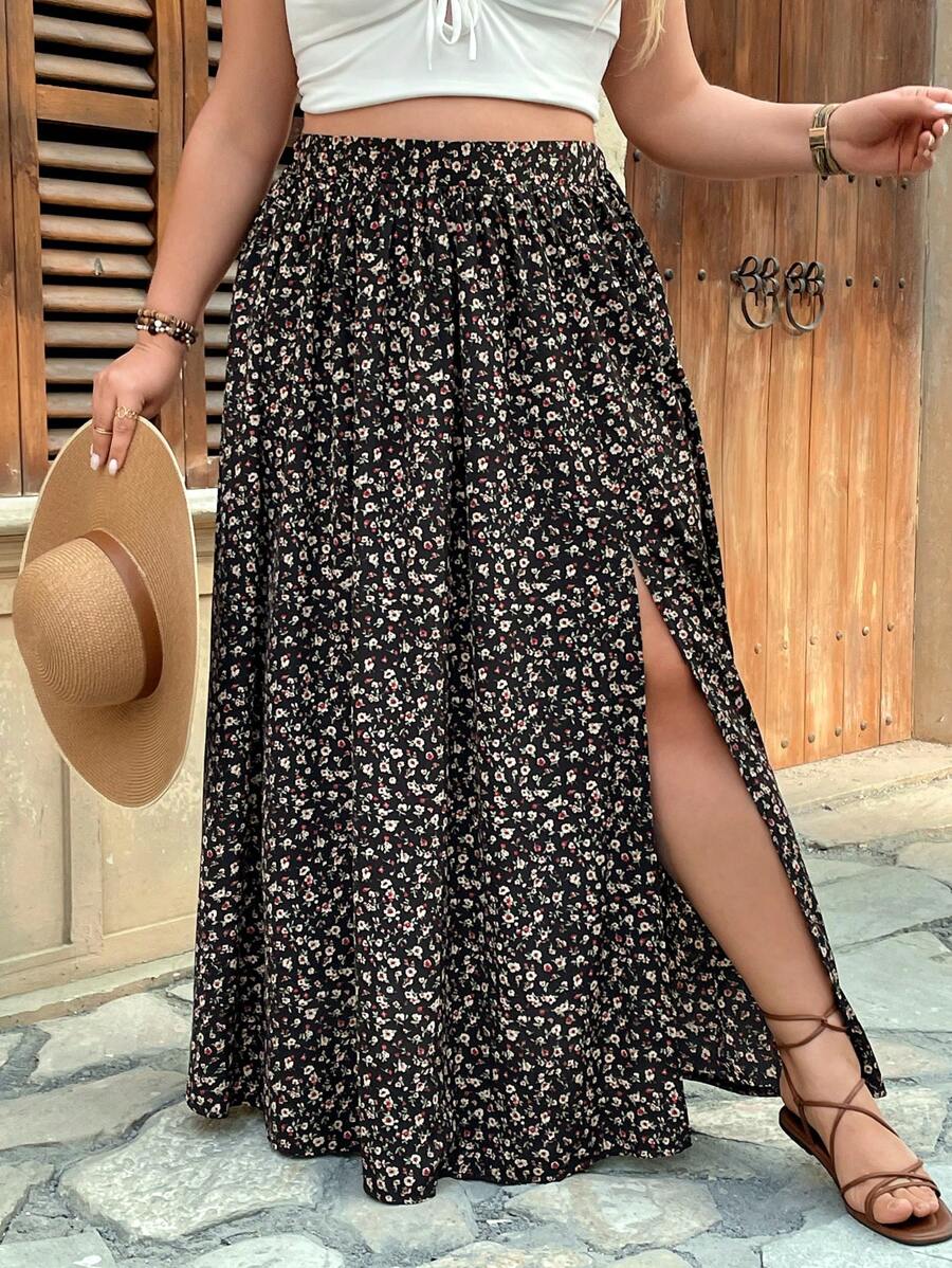 SHEIN VCAY Plus Size Women's Casual Ditsy Floral High Slit Skirt - Multicolor - View 1