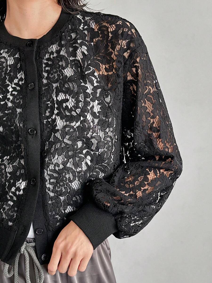FRIFUL Women's Short Lace Cardigan, Round Neck, Long Sleeve, Elegant Design, Spring/Summer Sheer