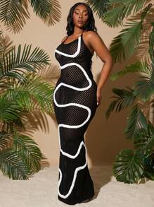 SHEIN SXY Plus Size Women's 2025 Spring Summer New Hollow-Out Elastic Knitted Dress With Fuzzy Textured Abstract Curved Striped Decor, Suitable For Beach Vacation, Date Night, Birthday, Bachelorette Party Outfit, Cute, Casual, Shopping, Streetwear, Going Out, Easy To Match & Looks Slim, Accent Your Body, Flatter The Figure Winter Fall Autumn - Black and White - View 5