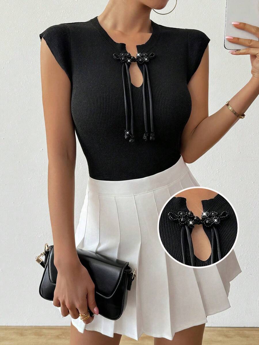 Chiquease 女式圆领盖袖短袖纯色纽扣针织上衣，春夏 - 黑色 - 查看 1