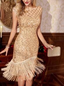 Vintamour Vintage Elegant Women's 1920s Party Dress With Sequin Embroidery, Form-Fitting Patchwork Tassel Boat Neck Bodycon Cocktail Dress Flapper Dress Great Gatsby Dress 20's Vintage Thanksgiving Women Outfit Black Homecoming Dress Christmas Women Dress Sexy Black Dress Fall Women Outfits Christmas Women Clothes Black Mini Dress Women Dresses Black Bodycon Dress Fall Dresses Party Women Dresses Sexy Dress Winter Women Dress New Year Valentine - Gold - View 3