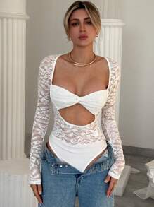 Aloruh Elegant White Floral Lace Chest Cup Large Collar Sweetheart Neck Long Sleeve Slim Fit Stretchy Sexy Semi-Sheer Bodysuit - White - View 5