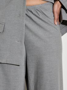 AiiRZ Ensemble veste blazer surdimensionnée et pantalon palazzo professionnel. Tailleur formel avec pantalon ample. Tenue de travail de bureau, look exécutif contemporain pour la carrière