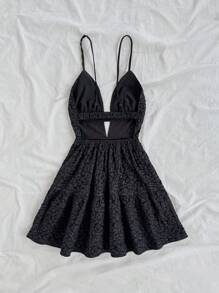 Soleia 性感细肩带 V 领 A 字形露背迷你连衣裙，简约而时尚 - 黑色 - 查看 2