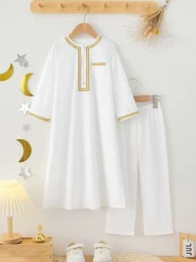 SHEIN 2 件装年轻男孩复古金色刺绣边立领长袍和裤子套装，适合斋月、庆典、户外活动 - 白色 - 查看 9