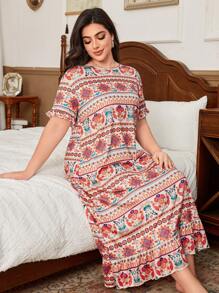 Trezura Retro Floral Print Plus Size Women Casual Round Neck Short Sleeve Nightgown