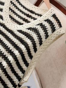 SHEIN Privé 大码女式条纹圆领休闲宽松针织毛衣背心