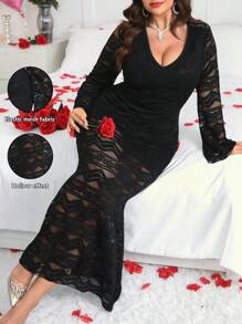 SHEIN Clasi 大码女式荷叶边蕾丝长袖情人节连衣裙 - 黑色 - 查看 6