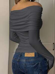 CovetEZ Women's Casual Minimalist Gray Off Shoulder Ruched Slim Fit T-Shirt - Grey - View 4