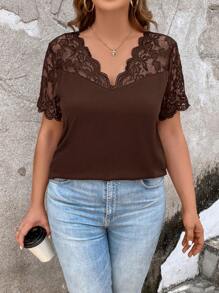 EMERY ROSE Plus Summer Women Contrast Lace Scallop Trim Tee - Coffee Brown - View 3