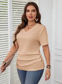 EMERY ROSE 大码 V 领杏色短袖简约褶皱纽扣休闲 T 恤，春夏春假商务休闲女士夏季婚礼宾客女士优雅 T 恤 - 卡其色 - 查看 6