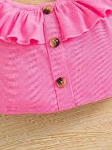 SHEIN Baby Girl Solid Color Ruffle Strap Tank Top & Striped Shorts 2Pcs Set