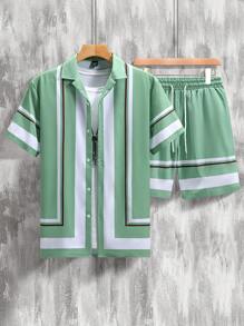 Manfinity Homme 2pcs/Set Men's Simple Casual Short Sleeve Top And Shorts - Green - View 1