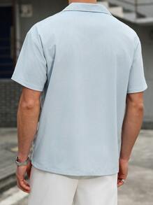 Manfinity CasualCool Camisa casual de manga corta de un solo bolsillo y solapa para hombre, de unicolor