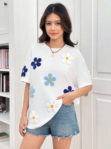 SHEIN Oversized Cute Floral Print Round Neck Loose Drop Shoulder Short Sleeve T-Shirt For Teen Girls - White - View 1