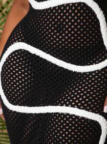 SHEIN SXY Plus Size Women's 2025 Spring Summer New Hollow-Out Elastic Knitted Dress With Fuzzy Textured Abstract Curved Striped Decor, Suitable For Beach Vacation, Date Night, Birthday, Bachelorette Party Outfit, Cute, Casual, Shopping, Streetwear, Going Out, Easy To Match & Looks Slim, Accent Your Body, Flatter The Figure Winter Fall Autumn - Black and White - View 6