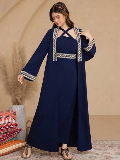 SHEIN 2pcs Teen Girl Loose Long Coat And Suspender Long Dress Suit, Inspired Decorative Jacquard Tape, Traditional Arabic Style
