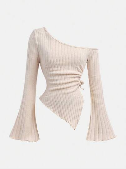 SHEIN Blusa versátil y ajustada para adolescentes con hombros oblicuos, abertura, cintura ceñida, dobladillo asimétrico y mangas campana, de punto acanalado de color albaricoque
