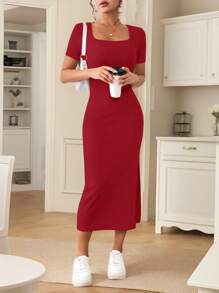 SHEIN Frenchy Women Solid Color Short Sleeve Simple Split Elegant Dress Christmas New Year Party Red Summer Vacation Casual Valentine's Day Holiday Resort - Red - View 4