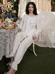 Elegant Romantic Lace Patchwork Long Sleeve Women's Pajama Set - White - View 7