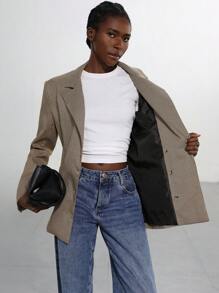 Aveloria Modichic 极简主义设计优雅办公/休闲垫肩，不对称下摆，前口袋，经典英式格子女士西装外套（棕色） - 彩色 - 查看 7