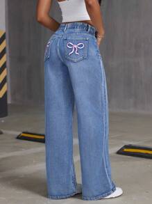 SHEIN Tall Jeans rectos relajados de talle bajo lavados con bordado de lazo para mujer - Azul lavado medio - Ver 1