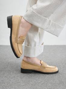 CUCCOO BIZCHIC Dames abrikoos & gouden decor casual instappers met platte loafers, comfortabel voor woon-werkverkeer