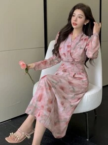 DAZY 女式花卉印花 V 领收腰连衣裙，粉色，假日和度假海滩，春秋季挤奶女工连衣裙长袖连衣裙