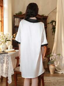 Côtesoire Robe de nuit élégante et simple en satin à col ouvert avec blocs de couleurs pour femmes