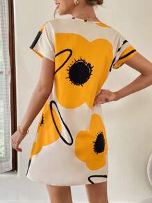 SHEIN Essnce Women's Vacation Floral Print V-Neck Short Sleeve Dress - Yellow - View 2