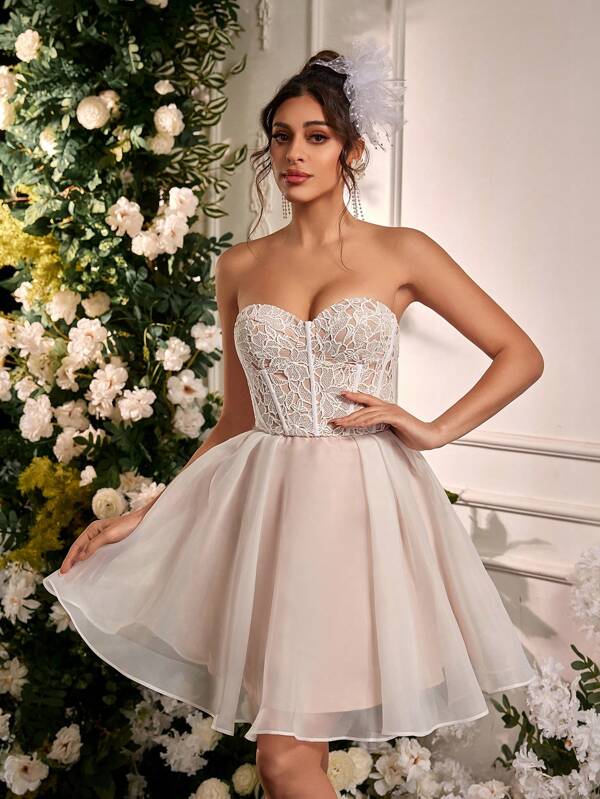 Lovelzi Rochie elegantă și romantică din dantelă albă, tip tub, potrivită pentru petreceri, întâlniri, vacanțe, nunți, ceremonii de majorat, sezonul de întoarcere la școală, rochie de petrecere a burlăcițelor, rochie albă mică, mireasă
