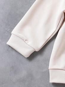 SHEIN Explorewe 2 件男童美式街头风格卡通人物印花超大连帽运动衫 + 字母印花松紧腰运动裤套装，适合秋冬季和街头穿着