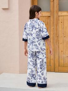 SHEIN Tween Girls Vintage Floral Print Lapel Button Front Short Sleeve Pants Casual Comfy Woven Pajama Sets, Sibling Matching Outfits (2 Sets Sold Separately) - Blue and White - View 3