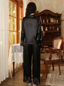 Côtesoire 优雅性感蕾丝拼接女士睡衣套装，适合假日、秋冬季节穿着。 - 黑色 - 查看 2