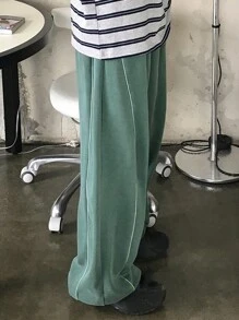 DAZY Men's Green Stripe Decorated Track Pants, All Season - Green - View 2