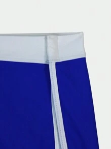 Manfinity VDAYZ قصيران سباحة للرجال بتريم متباين للعطلات والشاطئ