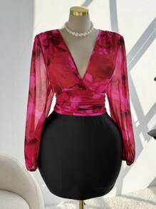 Sweetra Áo cánh tay đèn lồng in họa tiết nhuộm loang cỡ lớn cho nữ cổ chữ V xếp ly - Màu Hồng Tươi - Xem 1