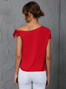 SHEIN Clasi Casual & Commuting Plain Asymmetric Collar Shirt - Red - View 2